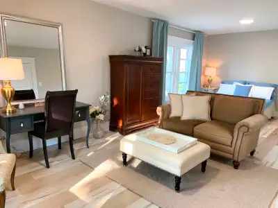 A prime spacious, beautiful room that could be enjoyed as a private living space and bedroom. This r...
