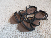 For Sale: Ladies Volcom Sandals