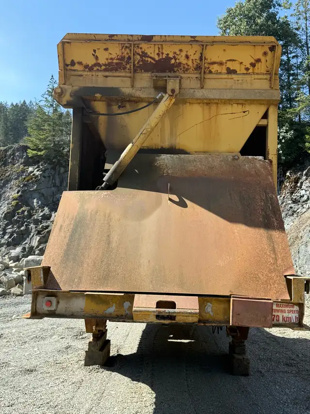 Mormak Aggregate feed hopper, and conveyor in Heavy Equipment in Nanaimo - Image 5