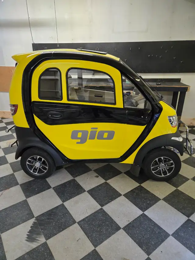 Gio all season electric vehicle in Other in Red Deer - Image 2