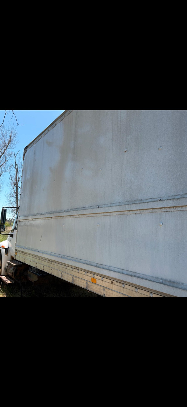 straight truck  in Cars & Trucks in Mississauga / Peel Region - Image 4
