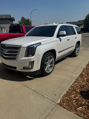 2016 Cadillac Escalade Platinum 