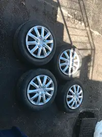 14 inch rims with tires and hub caps