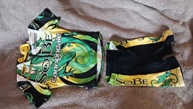 Cannondale-Boy triathlon tri suit 2 piece in Kids & Youth in Muskoka - Image 2