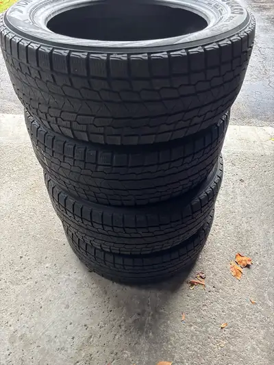 4 show tires yokohama. 225/55R17