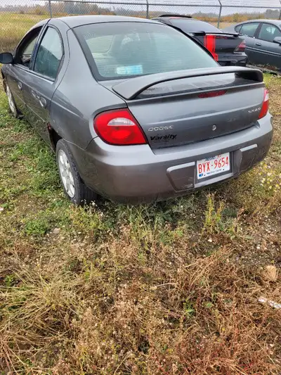 2005 dodge SX 2.0 PARTS CAR
