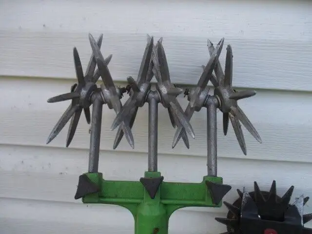 Garden Tools (Rakes, Shovel, weeders) in Outdoor Tools & Storage in Delta/Surrey/Langley - Image 9