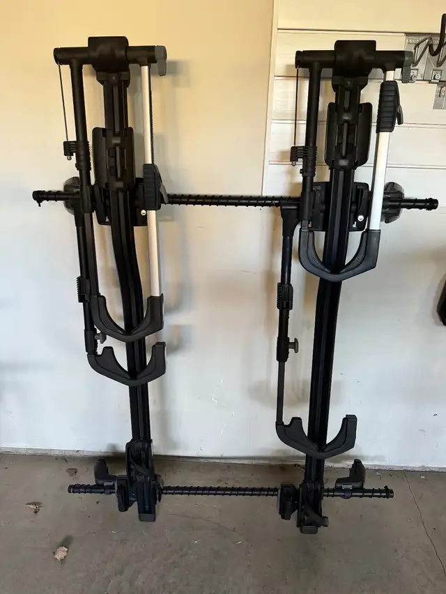 Thule Upride roof bike carriers x2 in Other in St. Catharines - Image 2