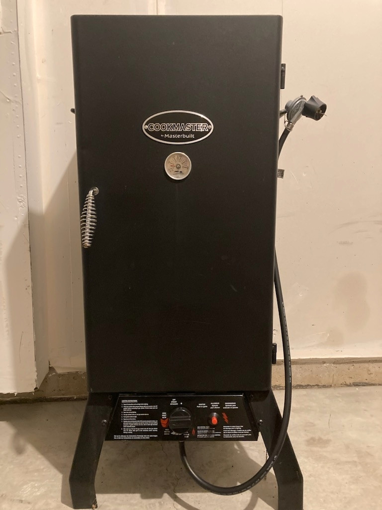 Smoker Propane Cookmaster BBQs & Outdoor Cooking Hamilton Kijiji