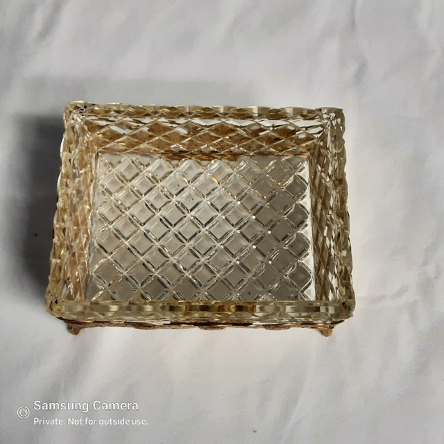 Antique Diamond Cut Glass in Gold Washed Stamped Metal Base in Arts & Collectibles in Calgary - Image 3