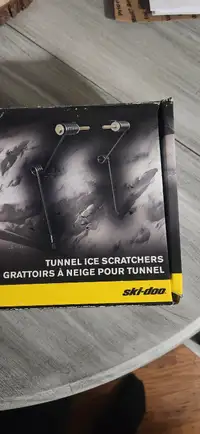 Skidoo tunnel mount ice scratchers 