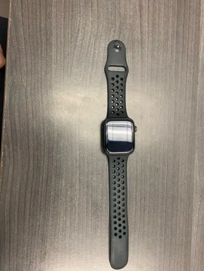 Apple Watch Series 8, View more