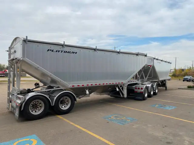 2026 PLATINUM GRAIN TRAILER, SPECIAL HARVEST PRICING $217000 | Farming ...