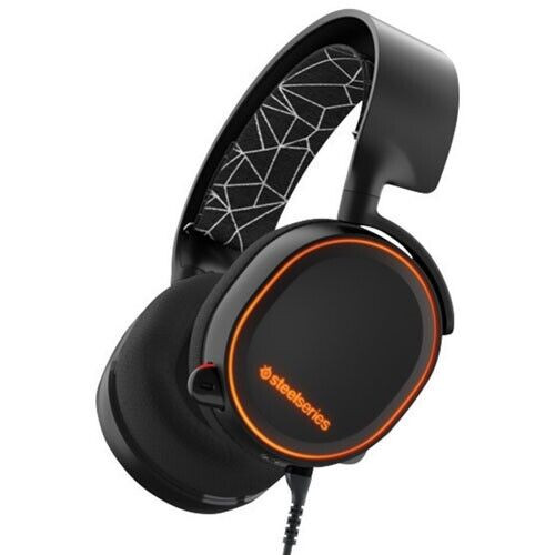 SteelSeries Arctis 5 Gaming Headset with Mic-Black-NEW IN BOX in Headphones in Abbotsford
