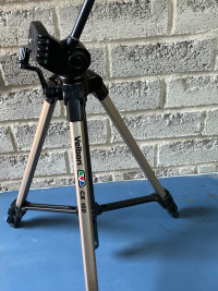 ***NEW***TRIPOD STAND; FOR CELL PHONE OR IPAD; FOR SALE
