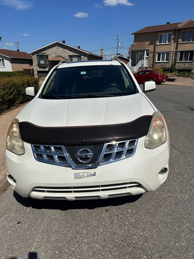 2011 Nissan rogue SL AWD  dans Autos et camions  à Ville de Montréal