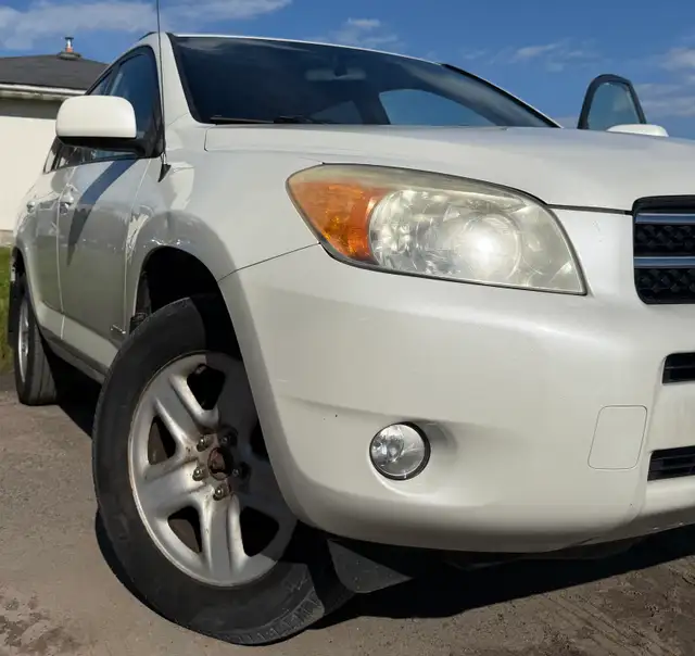  2007 RAV4 very clean556564785199861766