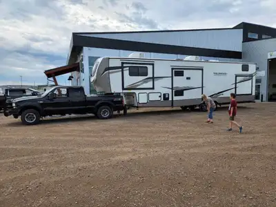 My loss is your gain! Have a truly unique trailer. Yes its a 2 storey! .2022 Forest River Heritage G...