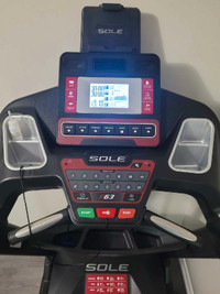 Treadmill Sole F63 great condition. 