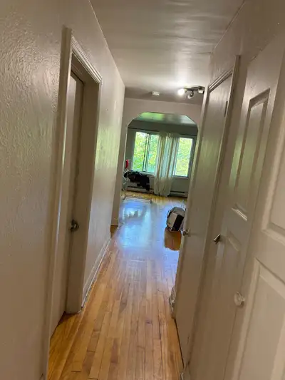 4.5 IMMEDIATE AVAILABILITY PET FRIENDLY ON LINTON