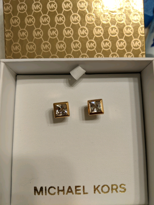 Michael Kors stud earrings64849800101251120