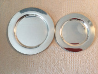 Set of four silver plates