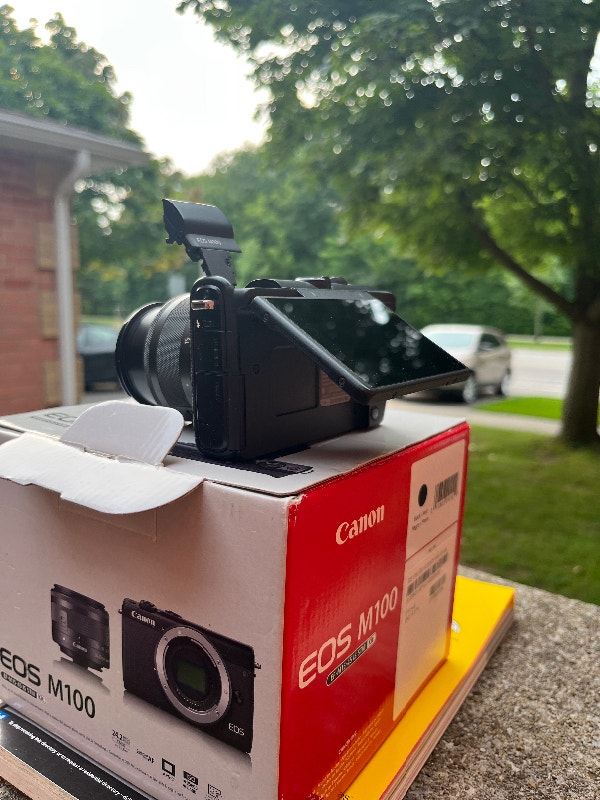 Canon EOS M100 24.2MP Mirrorless Digital Camera with 1545mm Cameras