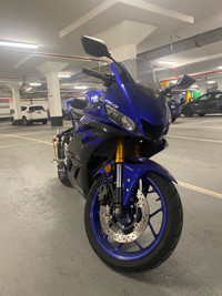 Yamaha R3 2019