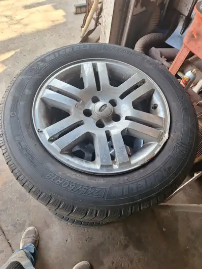 Ford 150 tires and rims- Michelin defender 245-60R - 18- aluminum wheels w/good tires around 6mm tre...