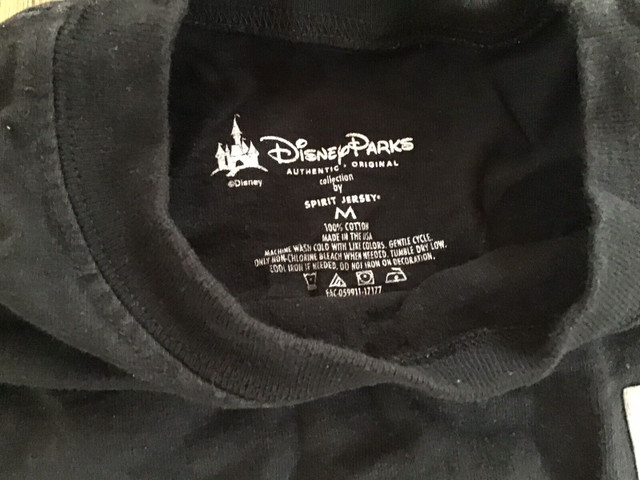 Walt a Disney World short sleeve shirt  in Arts & Collectibles in Dartmouth - Image 2