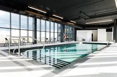 1 Bed 1 Bath Apartment - 7 minute walk from metro!