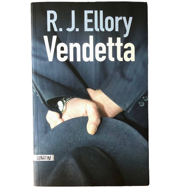 3 livres, romans policiers, intrigues de R.J. Ellory dans Ouvrages de fiction  à Saint-Hyacinthe - Image 2