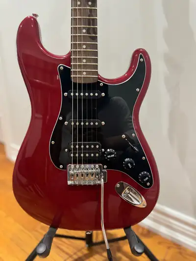 Fender Squire Stratocaster Red