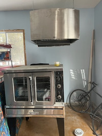 Garland Commercial Oven Plus Stainless Steel Hood 613-265-1706