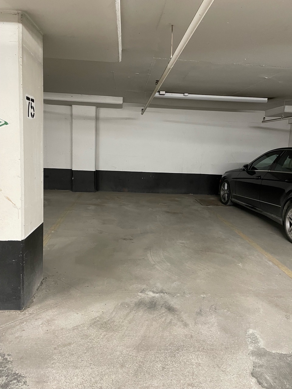 Chinatown center: A parking spot to rent | Storage & Parking for Rent ...