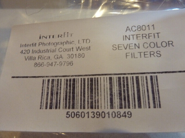 Interfit Color Filters - Set of 7 (6.7 x 6.7") AC8011 dans Appareils photo et caméras  à Longueuil/Rive Sud