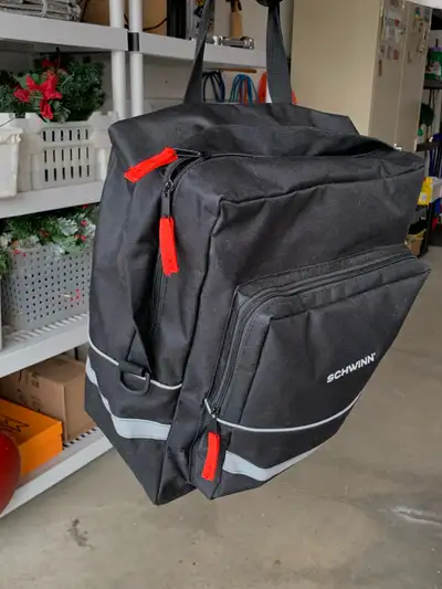 Schwinn Pannier Bike Bag Deluxe in New Condition, View more