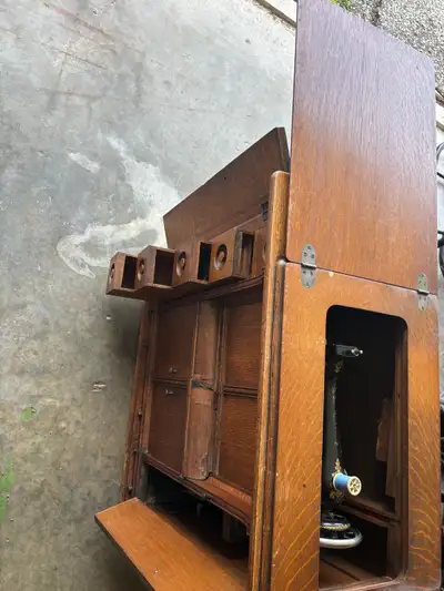 Antique Singer Sewing Machine from 1915