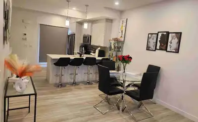 Beautiful, well-kept 2 bedroom, 2.5 bathroom townhouse in Sagewood (604, 115 Sagewood drive, SW,Aird...