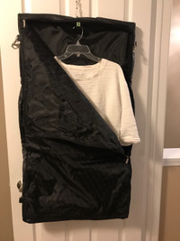 Travel garment bag (dresses & suits) - new
