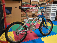 sold by bike mechanic: 16" wheels, kids BMX, Supercycle "Molten"