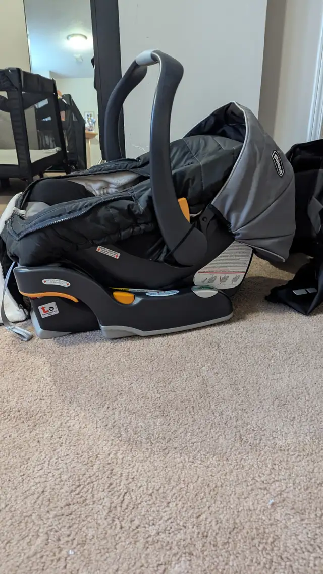 Stroller/Car seat combo in Strollers, Carriers & Car Seats in Ottawa - Image 2