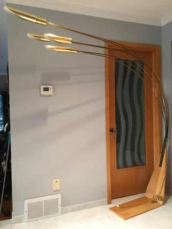 VINTAGE ARC ARCHED FLOOR LAMP in Indoor Lighting & Fans in Laval / North Shore - Image 2