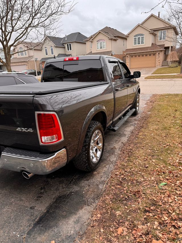 2018 ram 1500 Laramie in Cars & Trucks in London - Image 2
