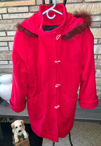 Ladies Vintage Wool Coat with Racoon Fur Trim on the Hood, $60