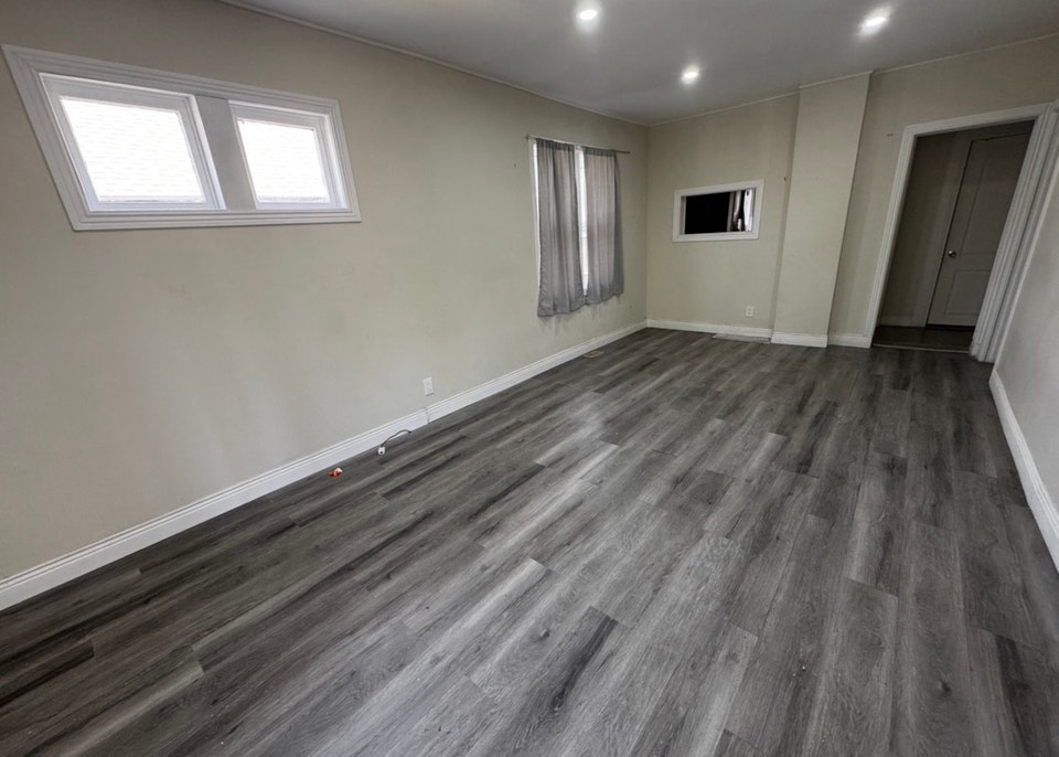 South Windsor -  House for Sale or Rent 4