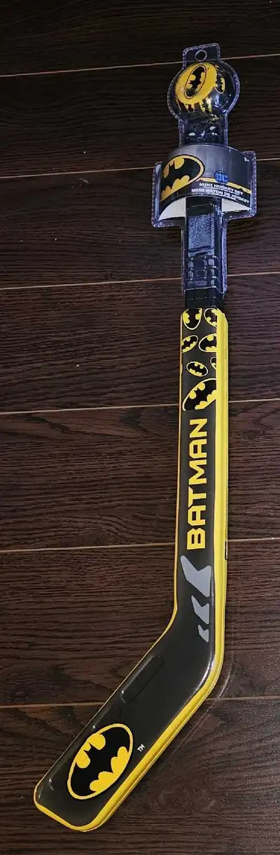 Mini Batman 2-piece Kids Foam Hockey Stick & Puck Set - New, View more