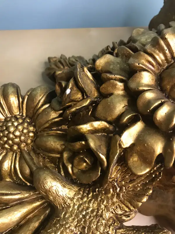 Wow!  Ornate Gilt Wall Shelf w Flowers & Hummingbird in Arts & Collectibles in Ottawa - Image 10