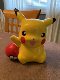 Nintendo 2015 Pokemon Pikachu Ceramic Coin Money Piggy Bank