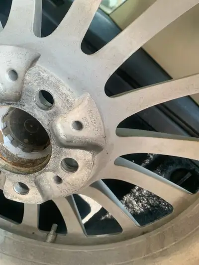 Set of 18 inch original bmw rims. Balanced. Good shape. Set of 4 .